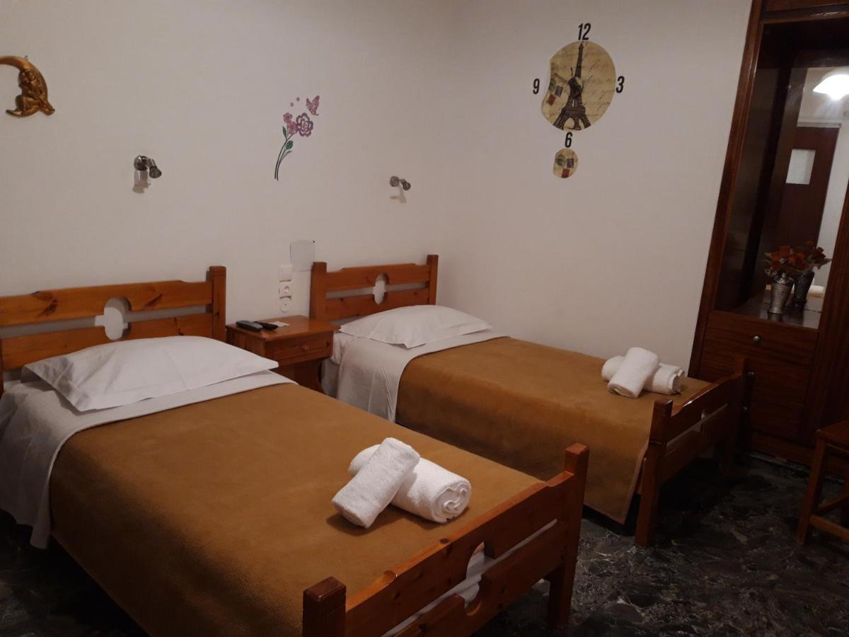 San Georgio Hotel Tsoútsouros エクステリア 写真