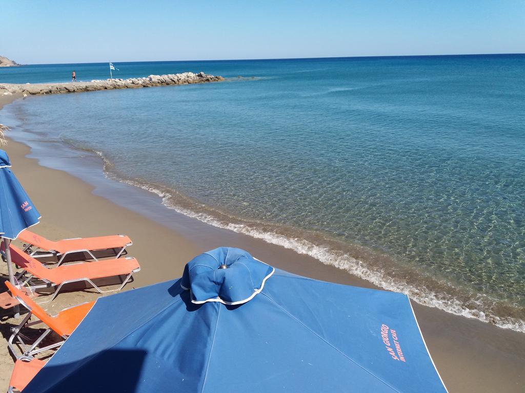 San Georgio Hotel Tsoútsouros エクステリア 写真