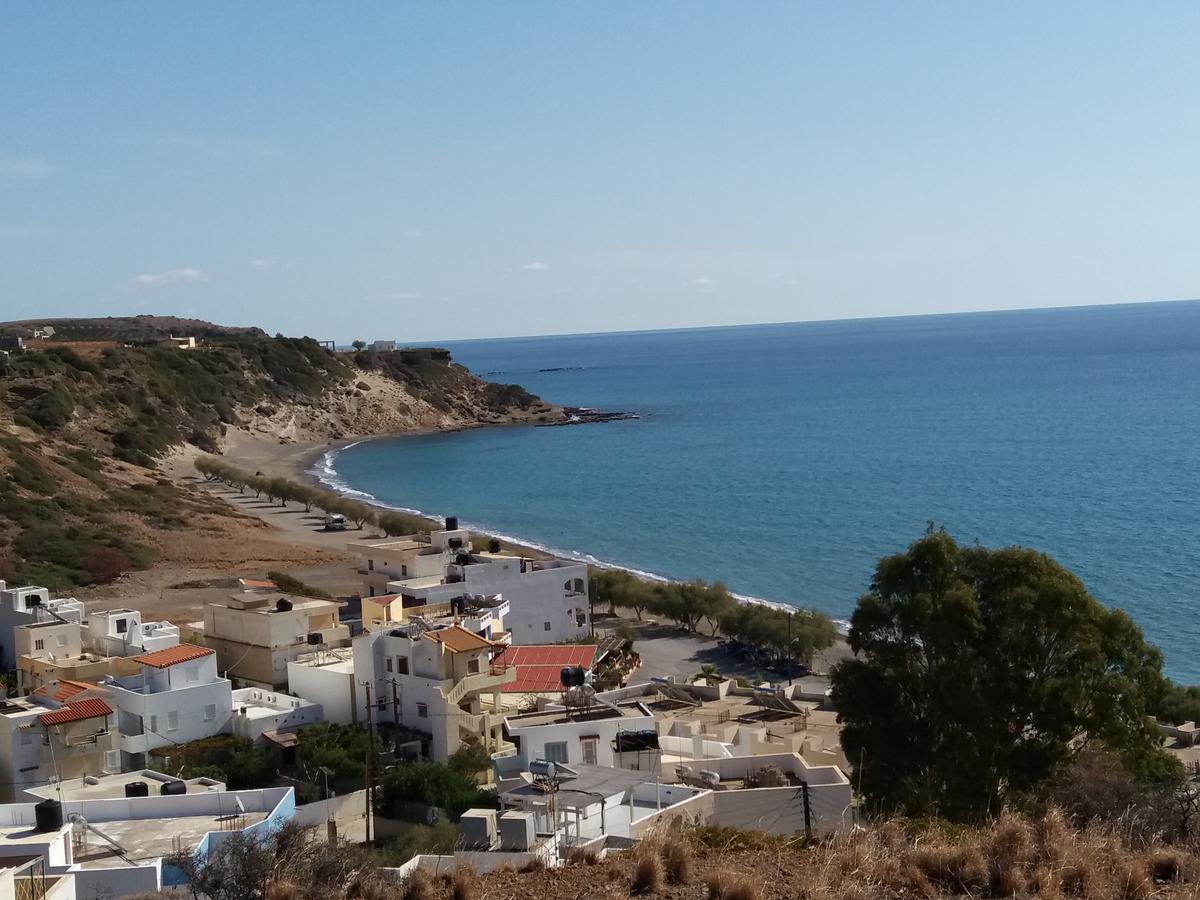 San Georgio Hotel Tsoútsouros エクステリア 写真