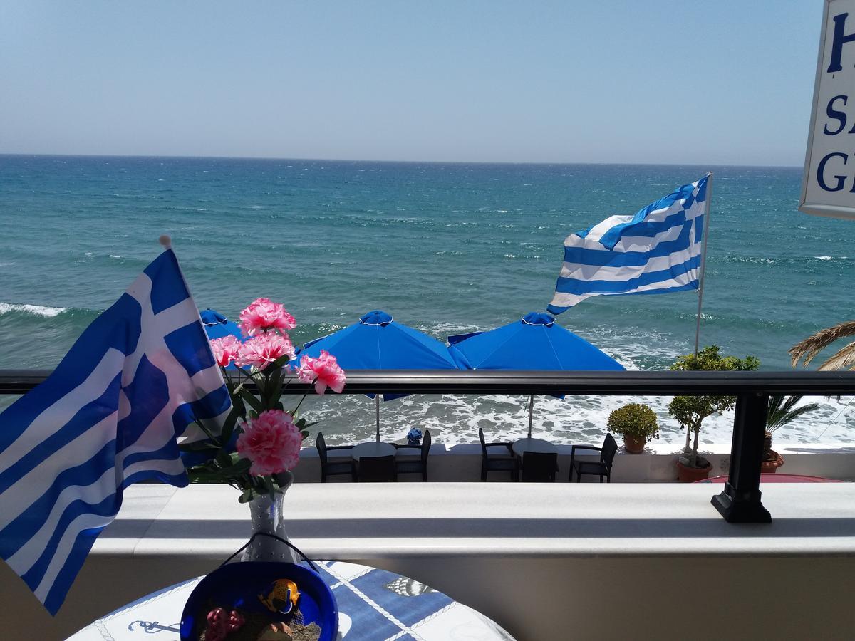San Georgio Hotel Tsoútsouros エクステリア 写真