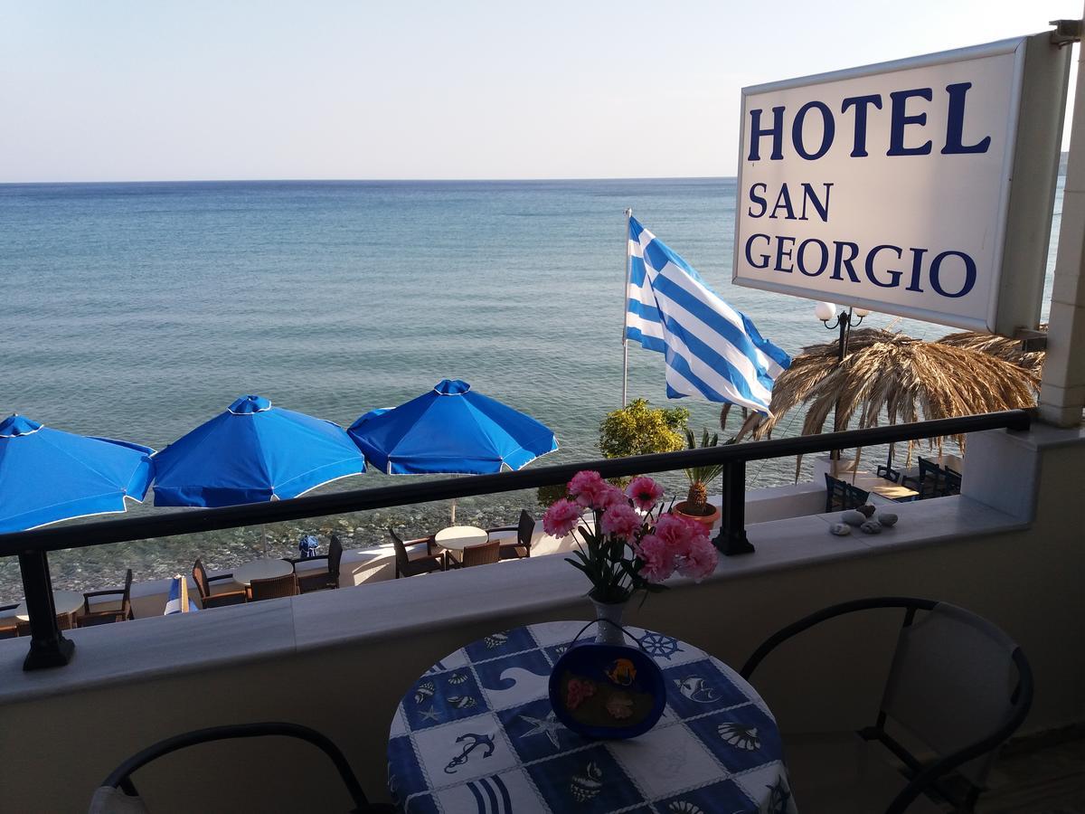 San Georgio Hotel Tsoútsouros エクステリア 写真